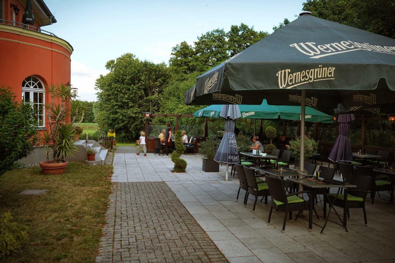 Altes Gutshaus-Federow Hotel Esterno foto